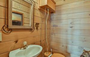 Mountain Majesty at Frog Summit - Blue Ridge, Georgia