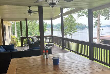 Lake Sinclair Sunshine House - Sparta, Georgia