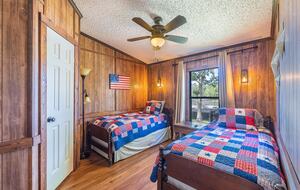 Lake Sinclair Sunshine House - Sparta, Georgia