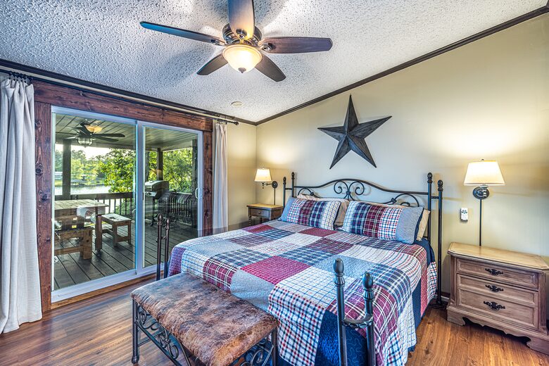 Lake Sinclair Sunshine House - Sparta, Georgia