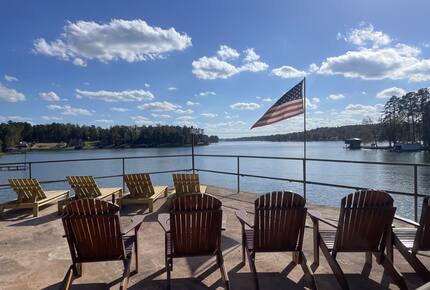 Lake Sinclair Sunshine House - Sparta, Georgia