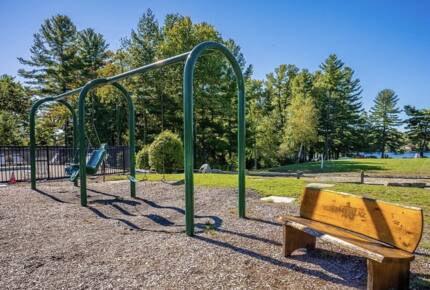 Lakeside Elegance in Westford’s Gated Community - Westford, Massachusetts