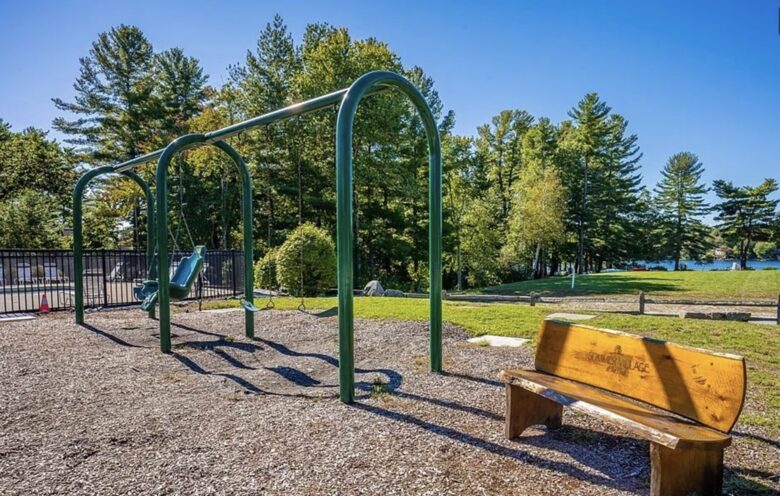 Lakeside Elegance in Westford’s Gated Community - Westford, Massachusetts