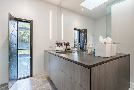 Architectural Elegance in the Heart of Hawthorn - Hawthorn, Australia