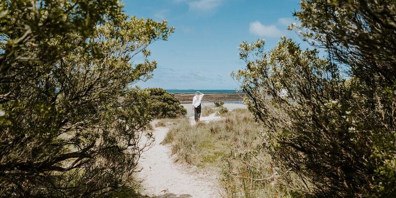 Architect’s Bushland Haven near Shoreham Beach - Shoreham, Australia