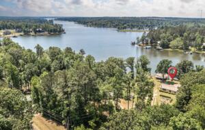 Lake Sinclair Sunshine House - Sparta, Georgia