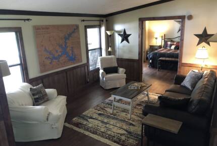 Lake Sinclair Sunshine House - Sparta, Georgia