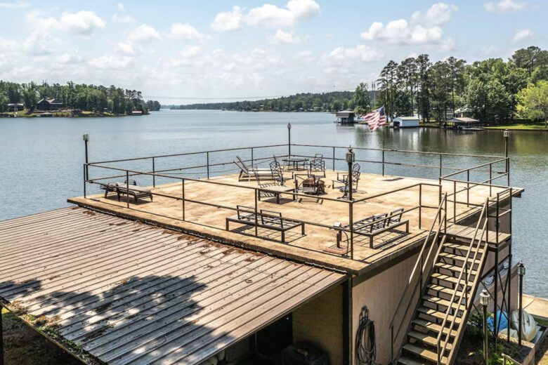 Lake Sinclair Sunshine House - Sparta, Georgia