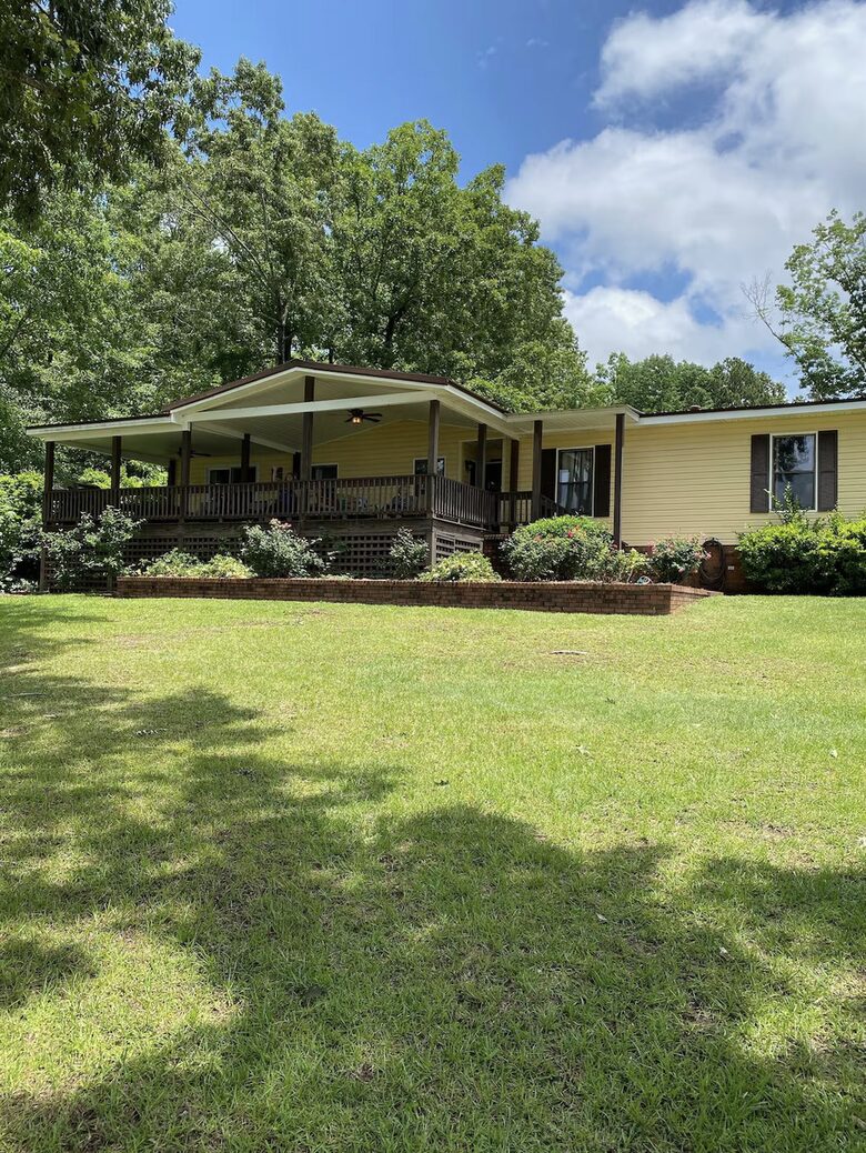 Lake Sinclair Sunshine House - Sparta, Georgia