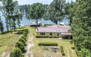 Lake Sinclair Sunshine House - Sparta, Georgia