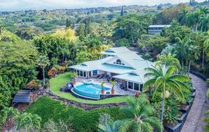 Serene Hawaiian Estate Above the Sea - Kailua Kona, Hawaii