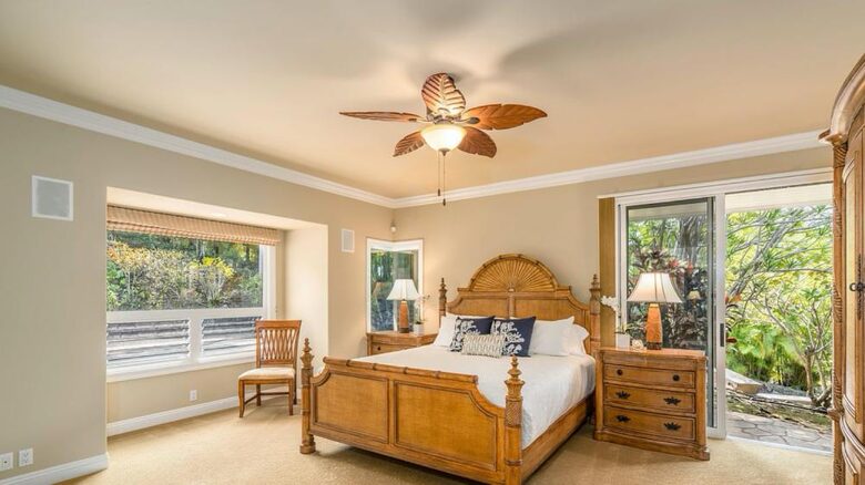 Serene Hawaiian Estate Above the Sea - Kailua Kona, Hawaii