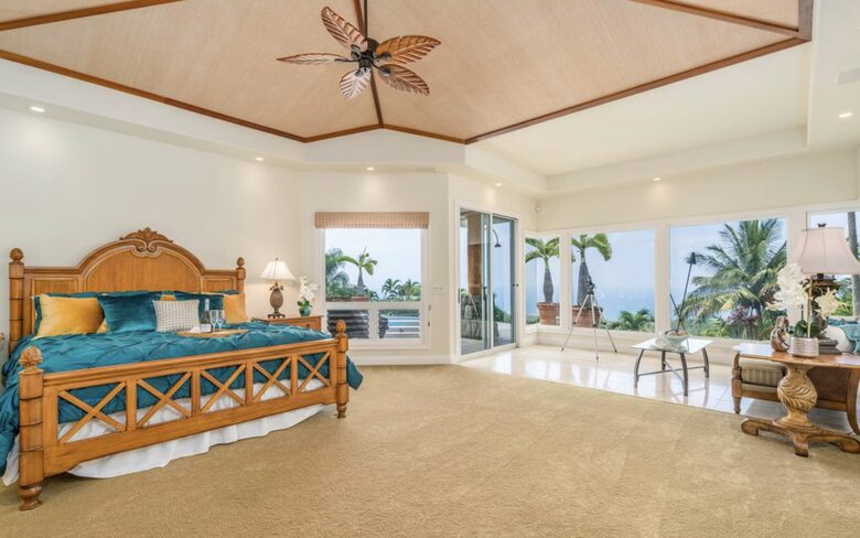 Serene Hawaiian Estate Above the Sea - Kailua Kona, Hawaii