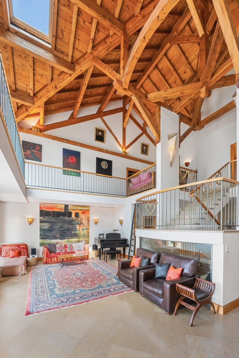 Lake Geneva frontlake House & Private Beach - Nernier, France