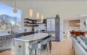 Aquinnah's Hidden Hilltop Haven - Aquinnah, Massachusetts