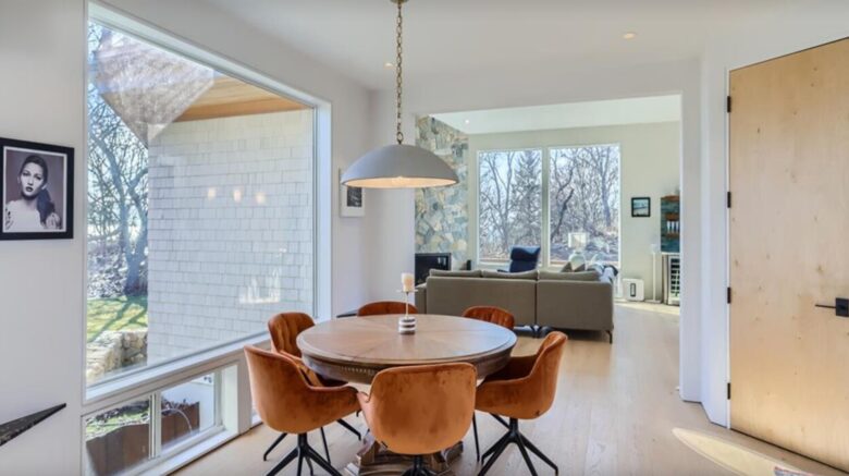 Aquinnah's Hidden Hilltop Haven - Aquinnah, Massachusetts