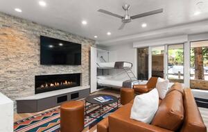 Elegant Aspen Escape Near Gondola - Aspen, Colorado