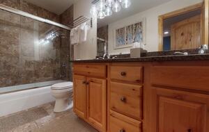 Montaneros 218 - Vail, Colorado