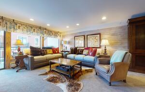 Montaneros 218 - Vail, Colorado