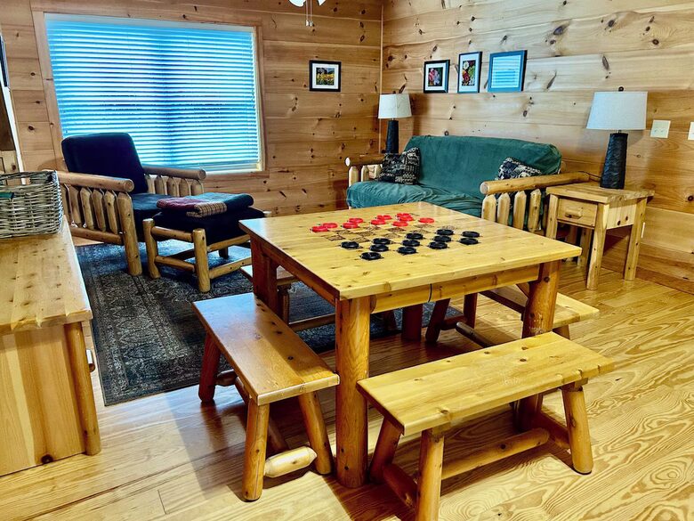 Elegant Lodge Retreat Nestled in the Appalachians - Banner Elk, North Carolina