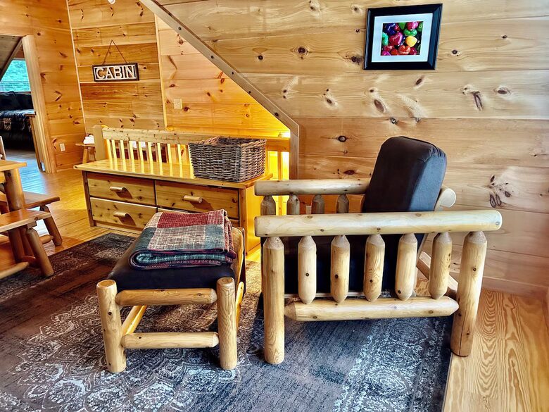 Elegant Lodge Retreat Nestled in the Appalachians - Banner Elk, North Carolina