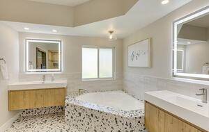 Sunlit Serenity on the 15th Hole - Palm Desert, California