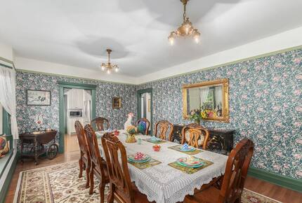 The Shady Victorian | Historic Elegance in Prescott - Prescott, Arizona