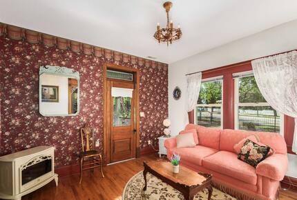 The Shady Victorian | Historic Elegance in Prescott - Prescott, Arizona