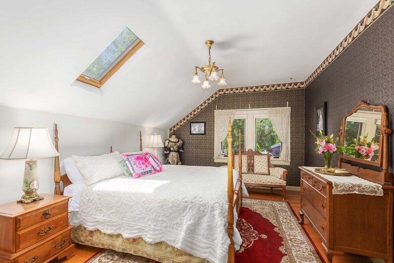 The Shady Victorian | Historic Elegance in Prescott - Prescott, Arizona