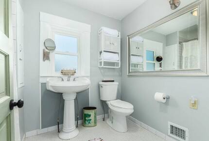 The Shady Victorian | Historic Elegance in Prescott - Prescott, Arizona