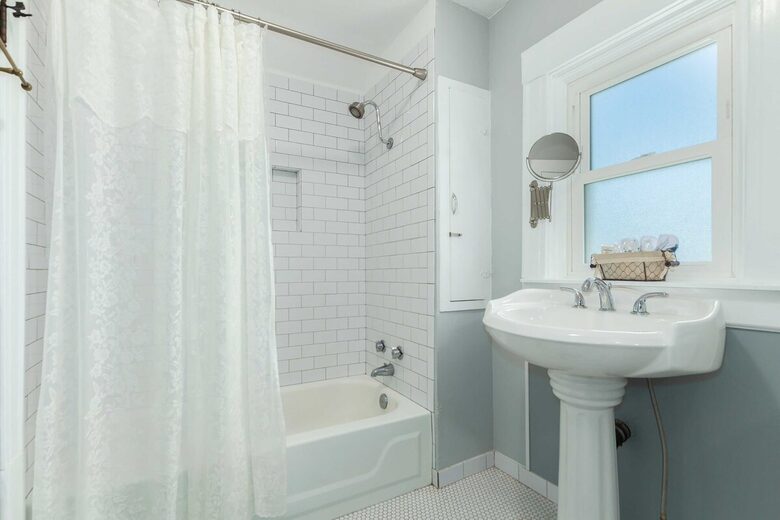 The Shady Victorian | Historic Elegance in Prescott - Prescott, Arizona