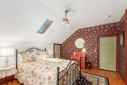 The Shady Victorian | Historic Elegance in Prescott - Prescott, Arizona