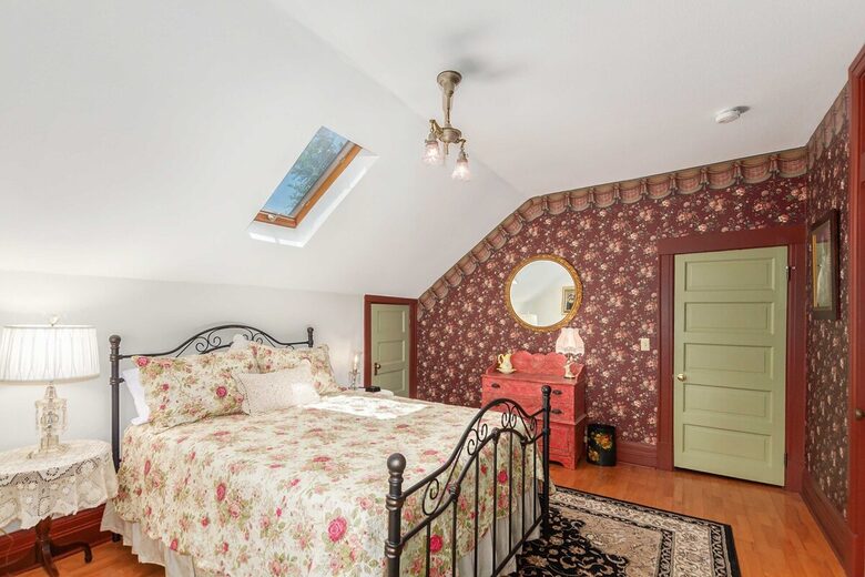 The Shady Victorian | Historic Elegance in Prescott - Prescott, Arizona