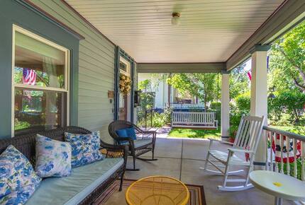 The Shady Victorian | Historic Elegance in Prescott - Prescott, Arizona