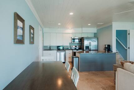Island Views & Luxurious Comfort on Pelican Shores - Marsh Harbour, Bahamas