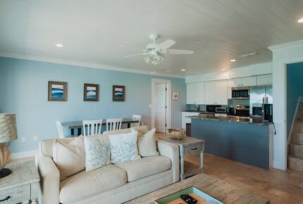 Island Views & Luxurious Comfort on Pelican Shores - Marsh Harbour, Bahamas