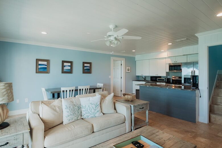Island Views & Luxurious Comfort on Pelican Shores - Marsh Harbour, Bahamas