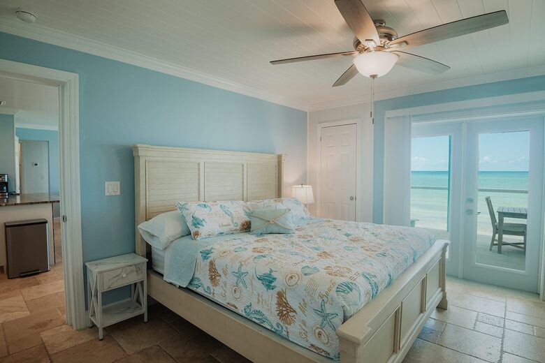 Island Views & Luxurious Comfort on Pelican Shores - Marsh Harbour, Bahamas