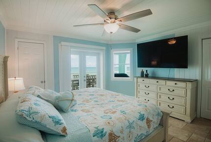 Island Views & Luxurious Comfort on Pelican Shores - Marsh Harbour, Bahamas