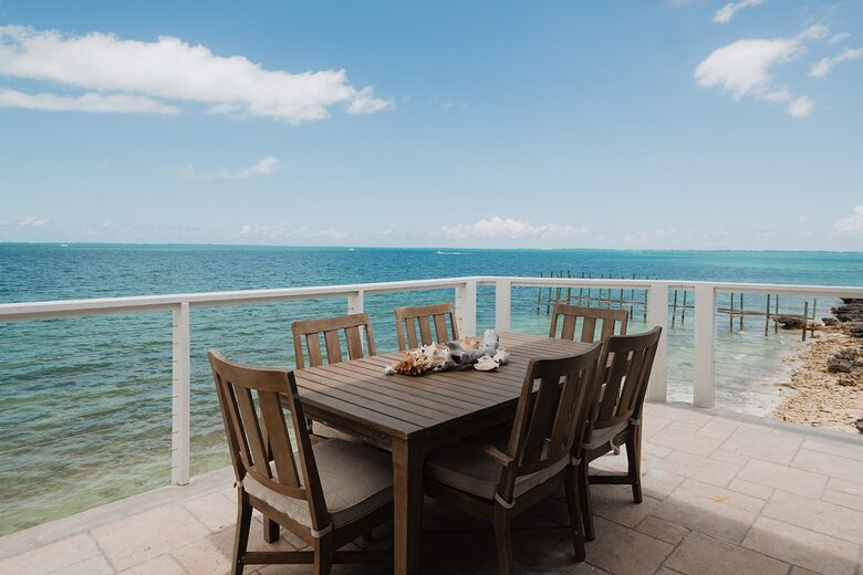 Island Views & Luxurious Comfort on Pelican Shores - Marsh Harbour, Bahamas