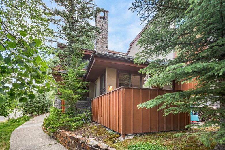 Alpine Elegance | Ski-In Mountain Condo in Snowmass Village - Snowmass, Colorado