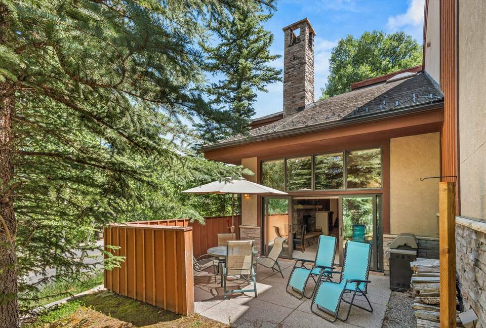 Alpine Elegance | Ski-In Mountain Condo in Snowmass Village - Snowmass, Colorado