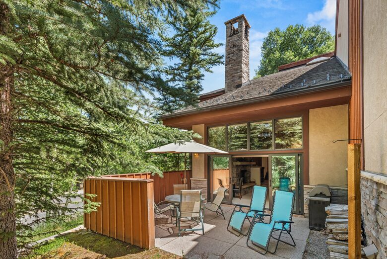 Alpine Elegance | Ski-In Mountain Condo in Snowmass Village - Snowmass, Colorado