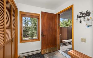 Alpine Elegance | Ski-In Mountain Condo in Snowmass Village - Snowmass, Colorado