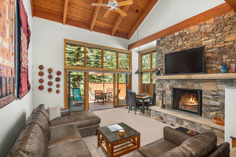 Alpine Elegance | Ski-In Mountain Condo in Snowmass Village - Snowmass, Colorado