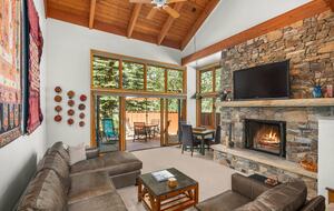 Alpine Elegance | Ski-In Mountain Condo in Snowmass Village - Snowmass, Colorado