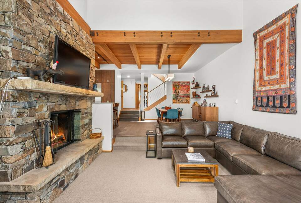 Alpine Elegance | Ski-In Mountain Condo in Snowmass Village - Snowmass, Colorado
