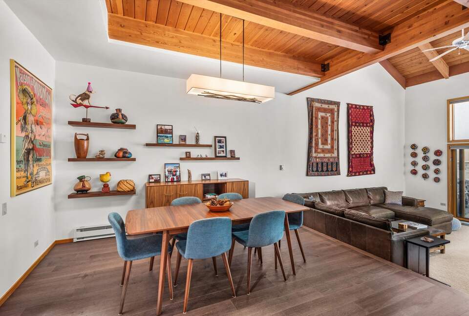 Alpine Elegance | Ski-In Mountain Condo in Snowmass Village - Snowmass, Colorado