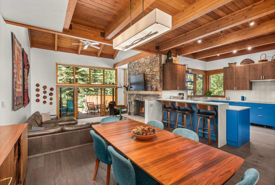 Alpine Elegance | Ski-In Mountain Condo in Snowmass Village - Snowmass, Colorado