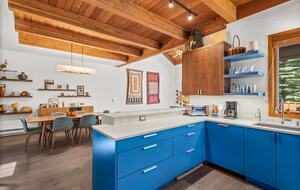 Alpine Elegance | Ski-In Mountain Condo in Snowmass Village - Snowmass, Colorado